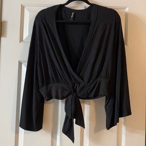 Cropped tie front top